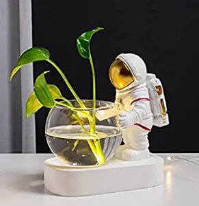 astronaut planter