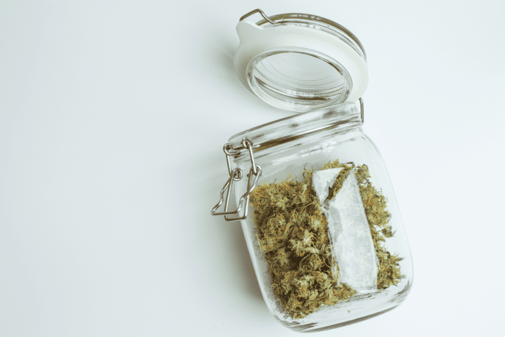 curing buds in jars